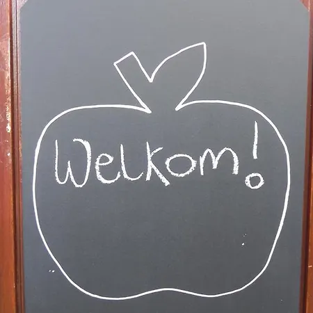 Appels En Peren ベッド・アンド・ブレックファスト Breezand
